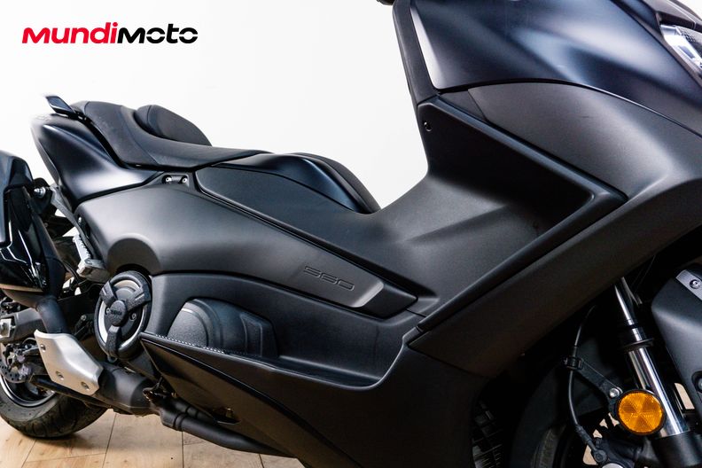 Motorbike image 4