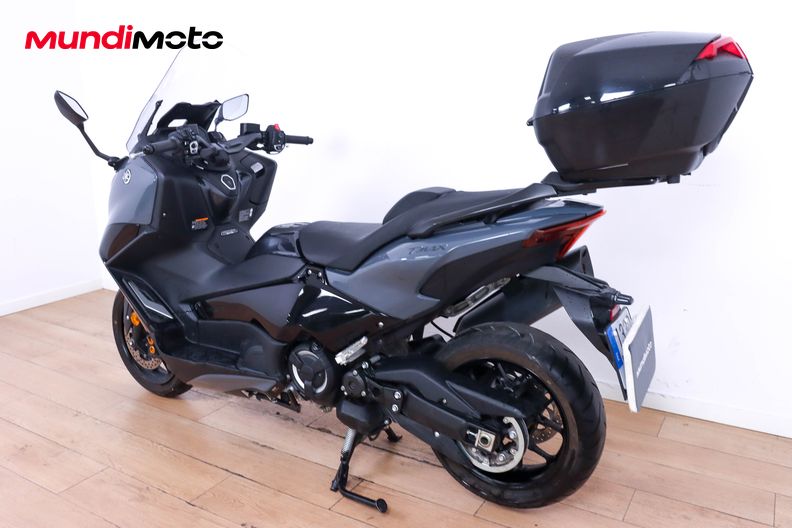 Motorbike image 6