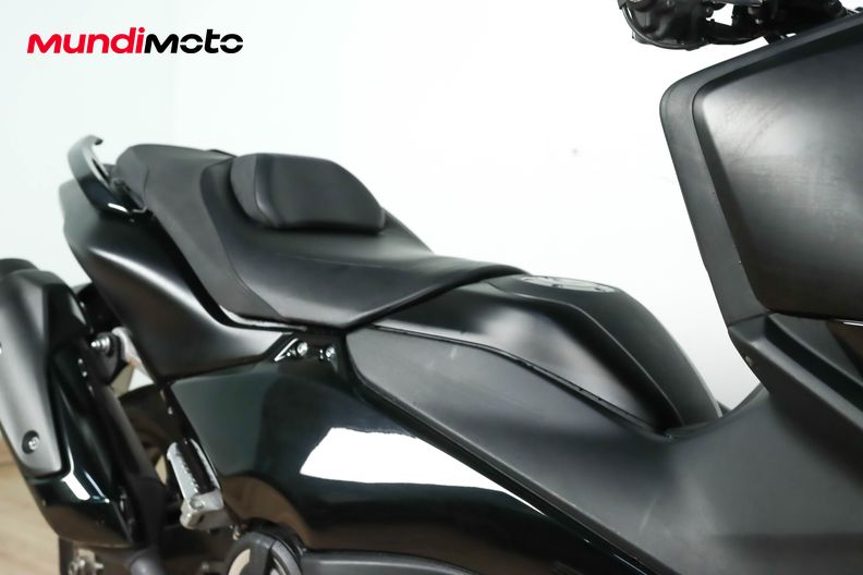 Motorbike image 13