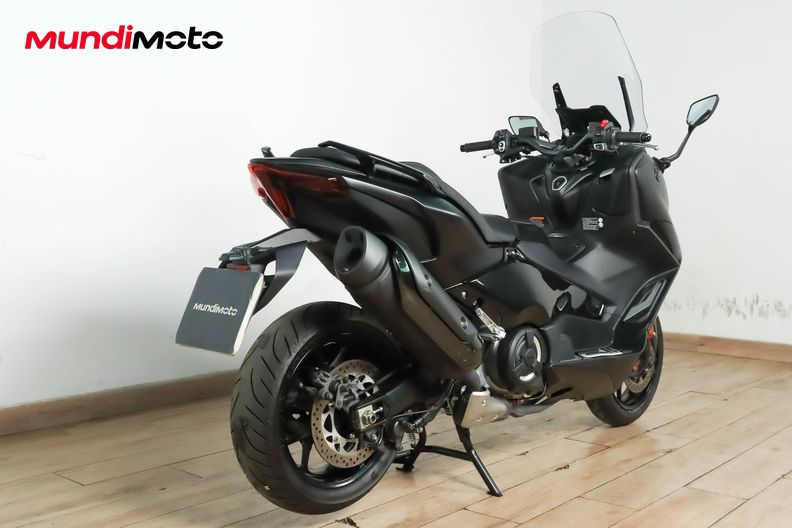 Motorbike image 2