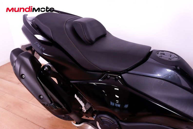 Motorbike image 13