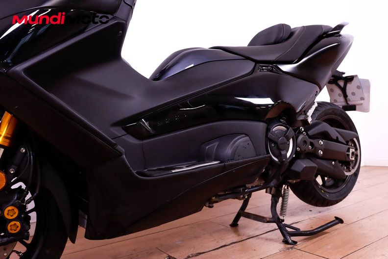 Motorbike image 8