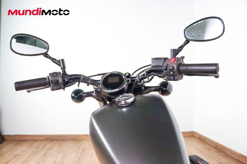 Motorbike image 10