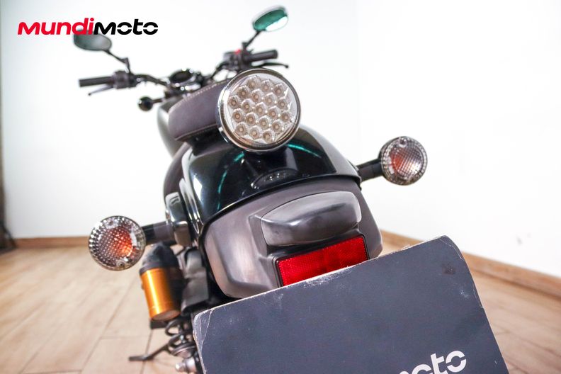 Motorbike image 9