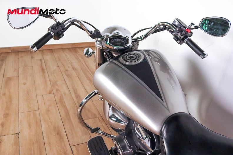 Motorbike image 10