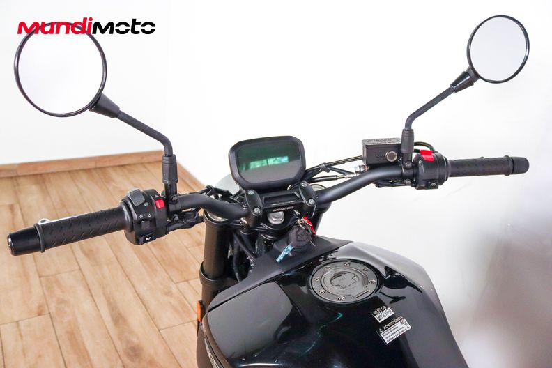 Motorbike image 10