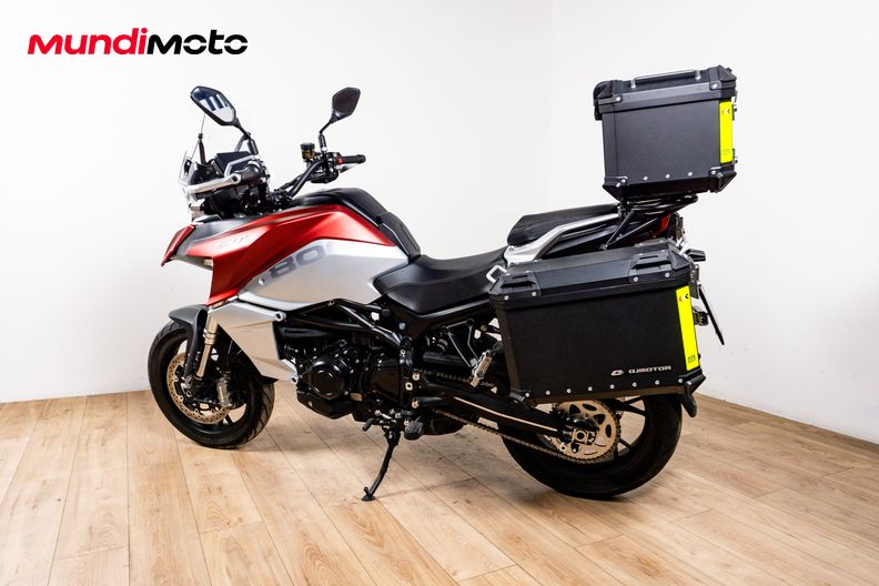 Motorbike image 7