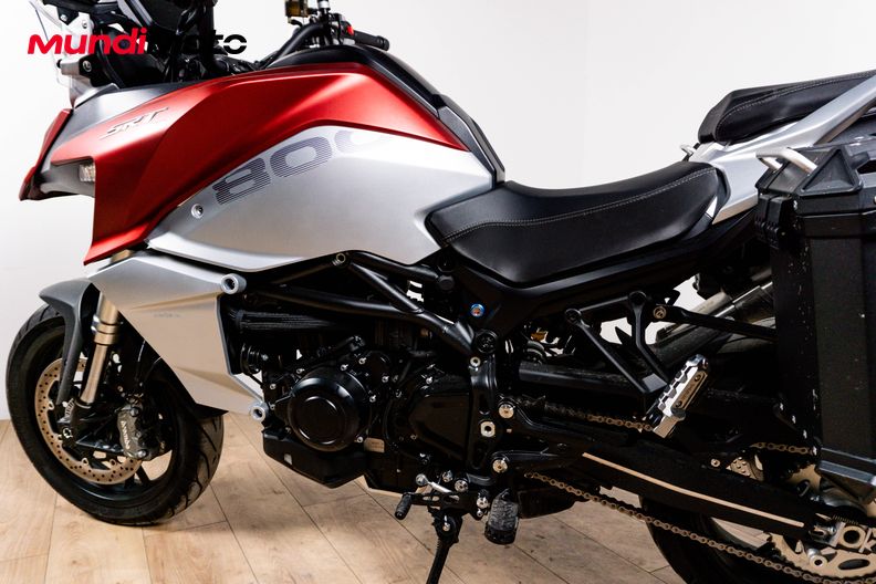 Motorbike image 8