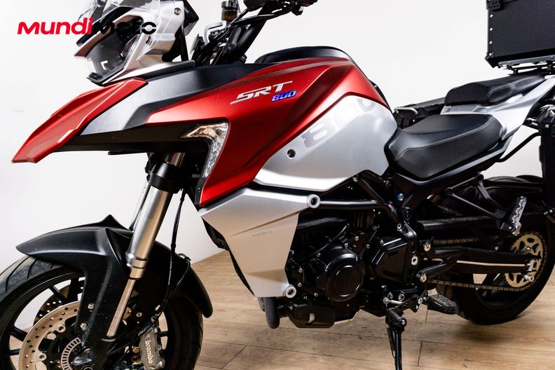 Motorbike image 9
