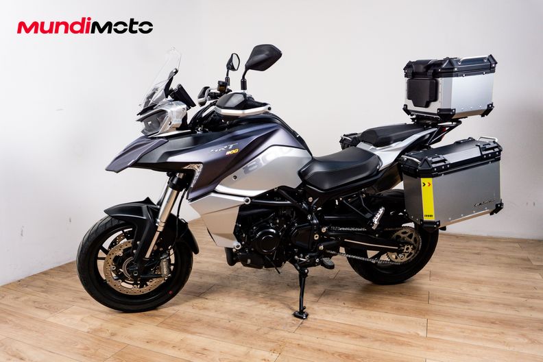 Motorbike image 6