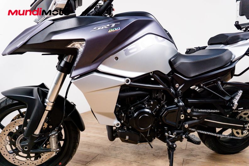 Motorbike image 9