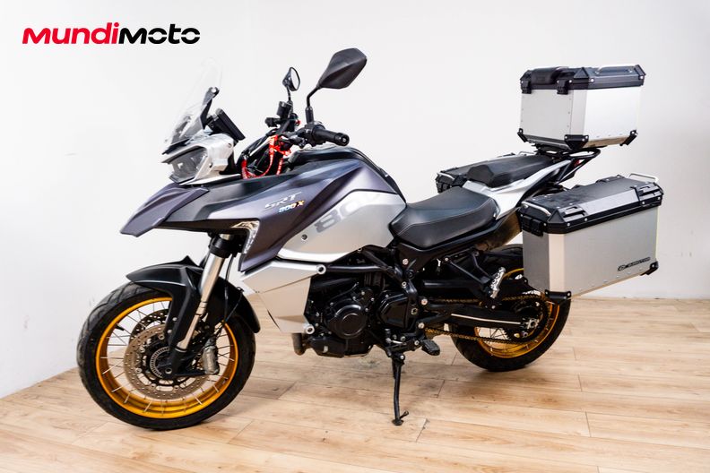 Motorbike image 6