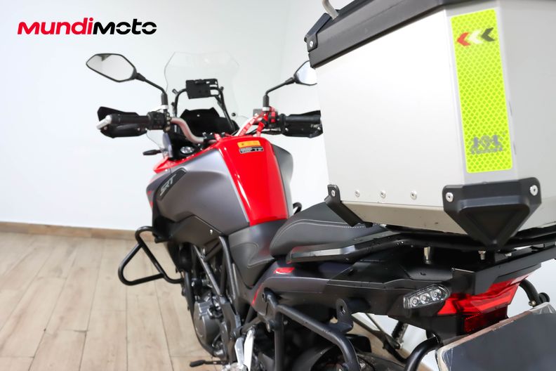Motorbike image 9