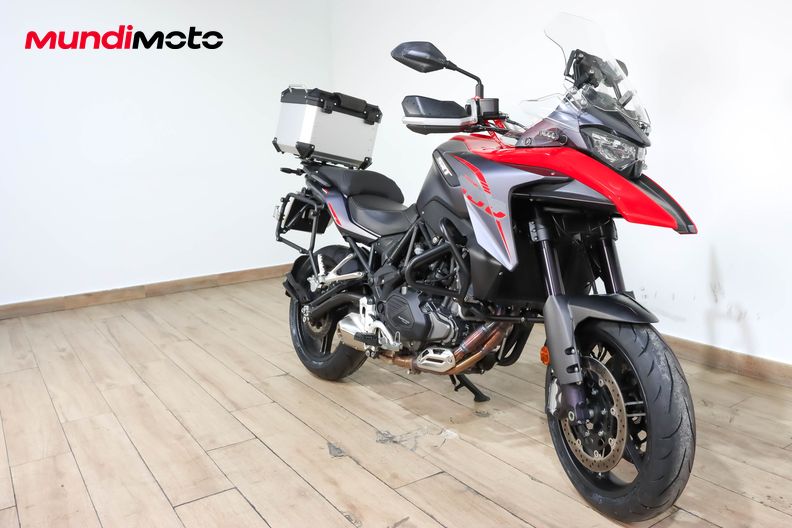 Motorbike image 1