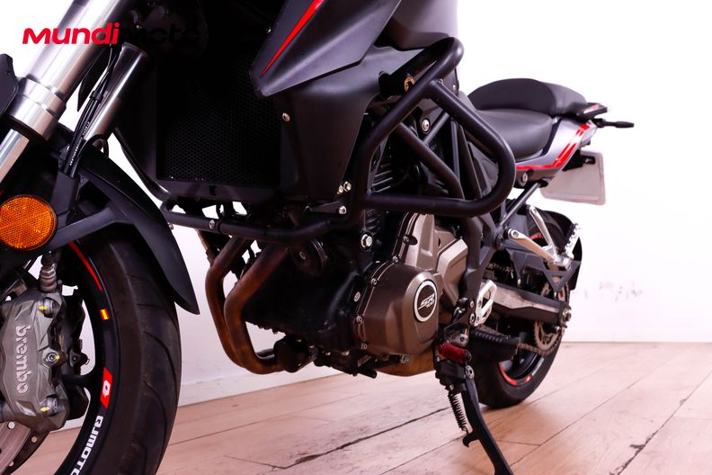Motorbike image 8