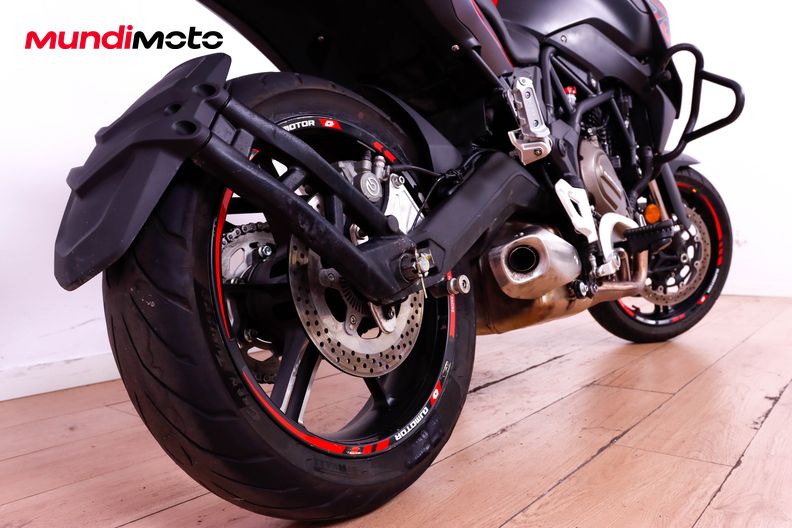 Motorbike image 3