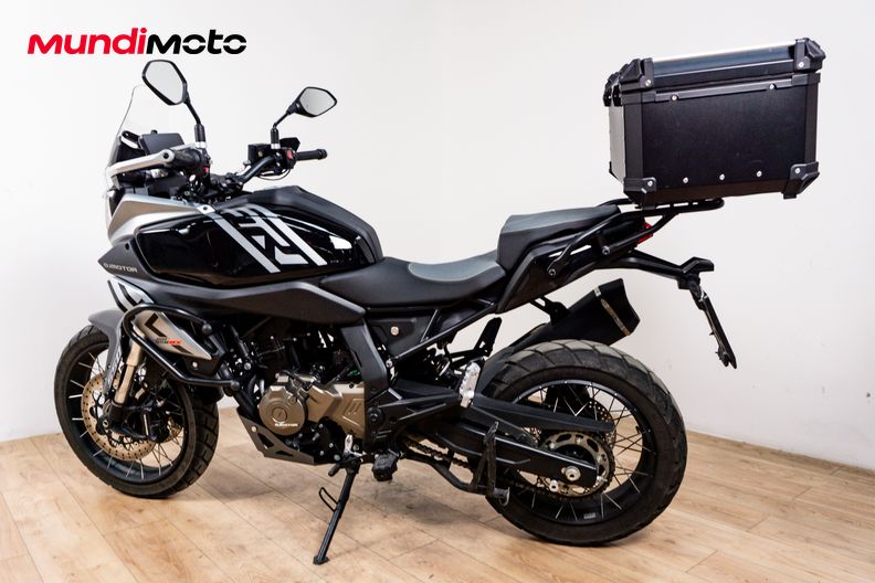 Motorbike image 7