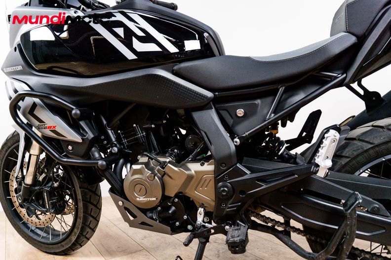 Motorbike image 8