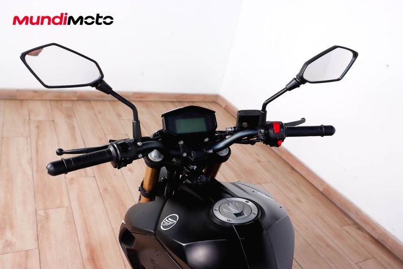 Motorbike image 10