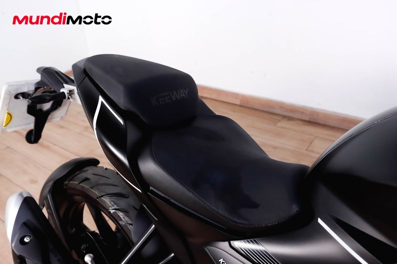 Motorbike image 13