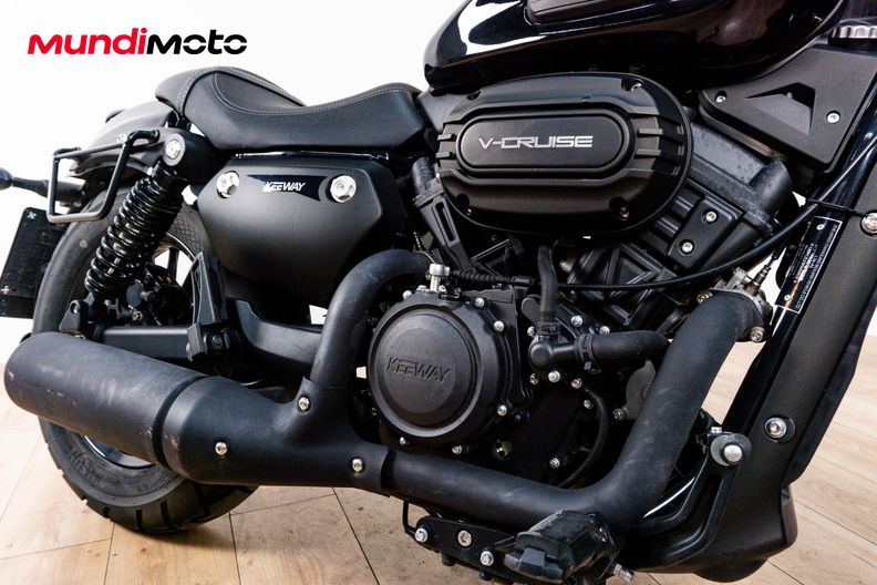 Motorbike image 4
