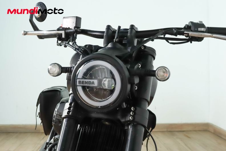 Motorbike image 4