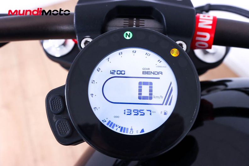 Motorbike image 11