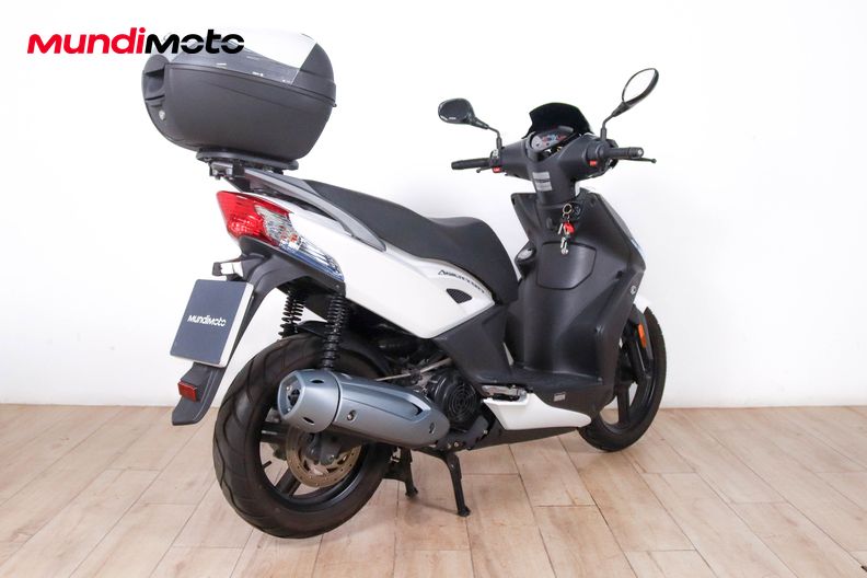 Motorbike image 2