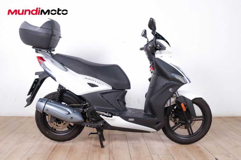 Motorbike image 0