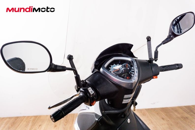 Motorbike image 10