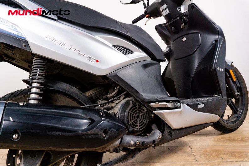 Motorbike image 3