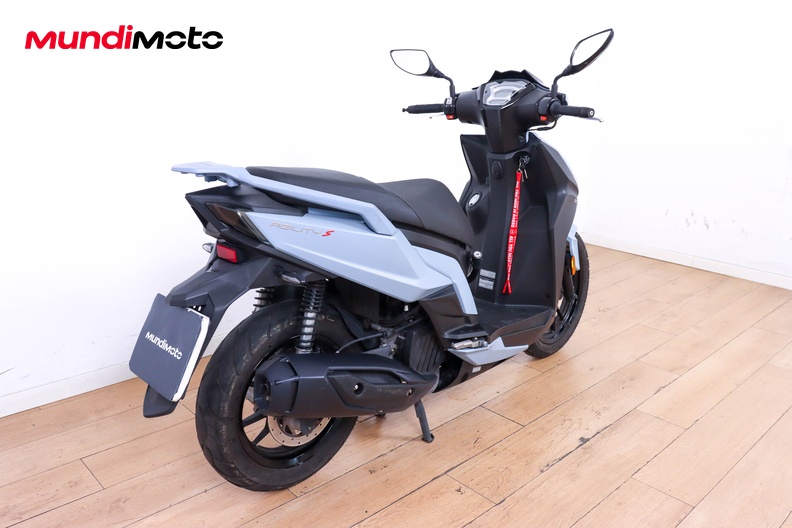 Motorbike image 2