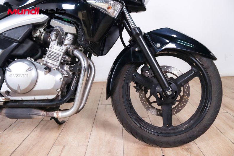 Motorbike image 12