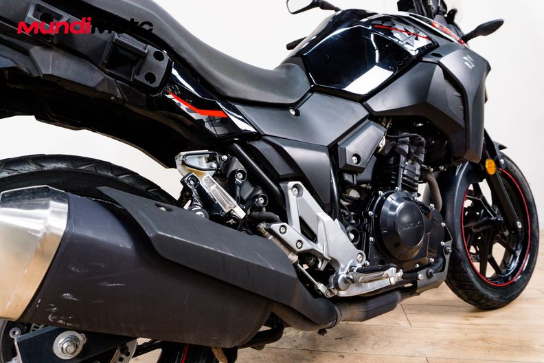 Motorbike image 3