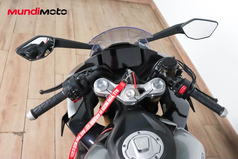 Motorbike image 10