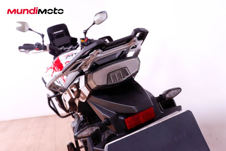 Motorbike image 9