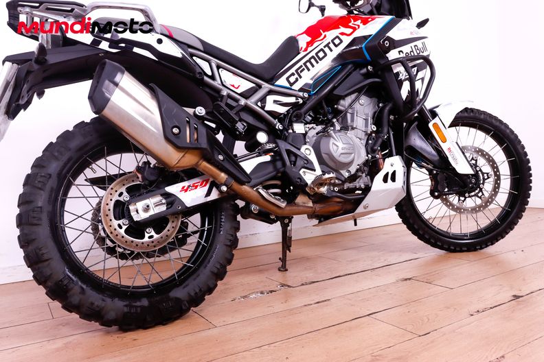 Motorbike image 3