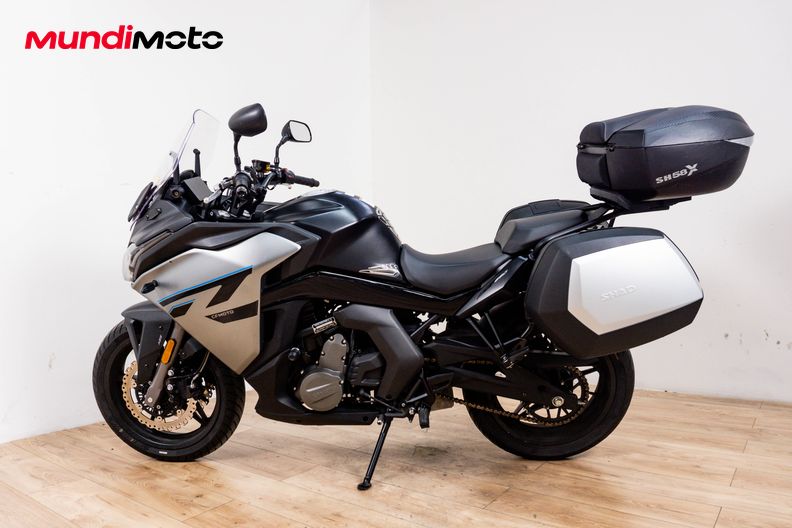 Motorbike image 5