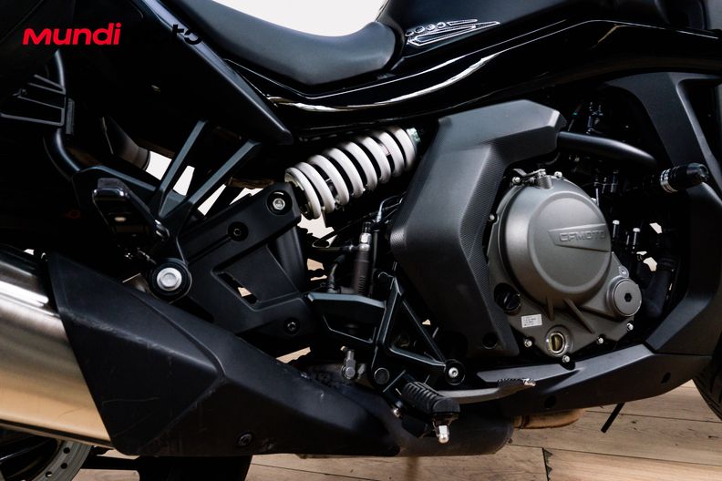 Motorbike image 3