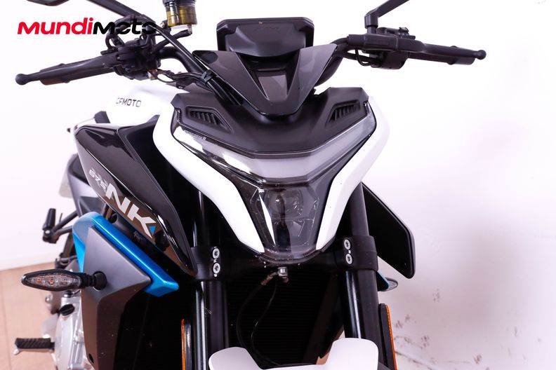 Motorbike image 4