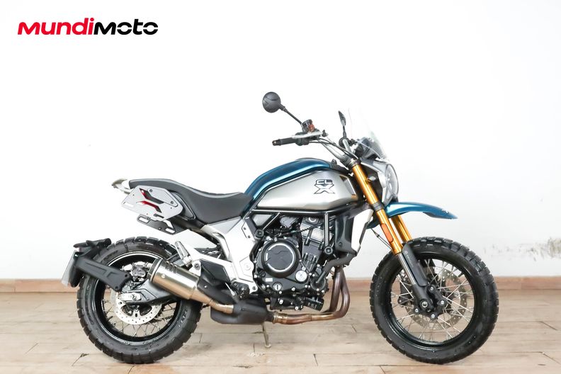 CFMOTO CL-X 700 ADVENTURE