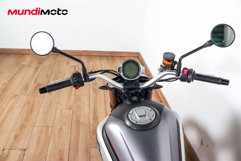Motorbike image 10