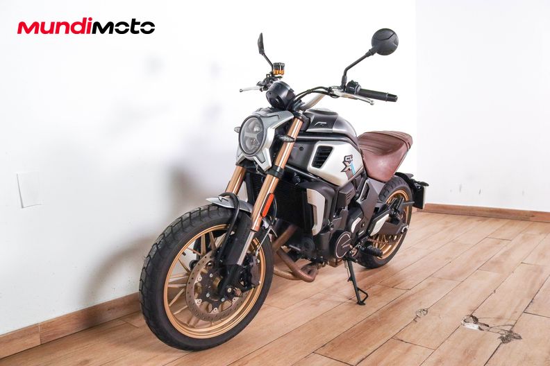 Motorbike image 7