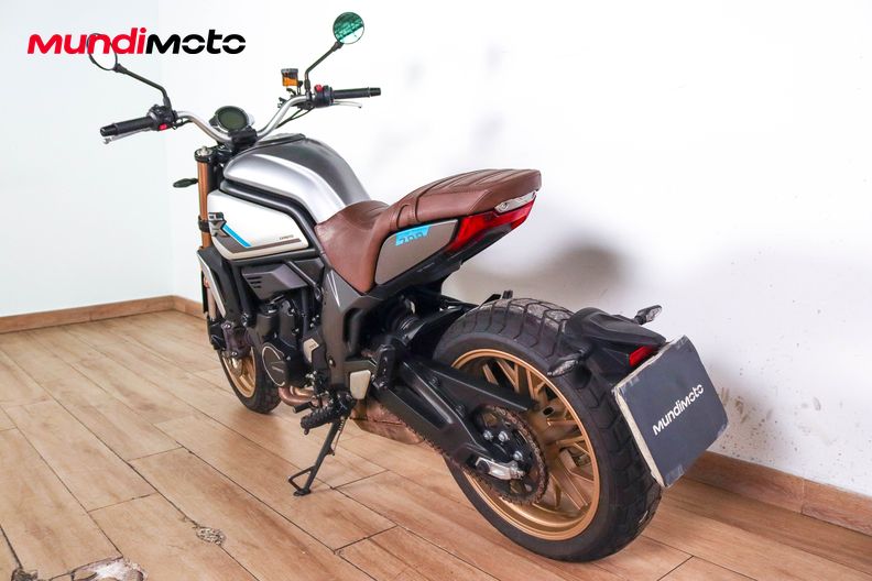 Motorbike image 6