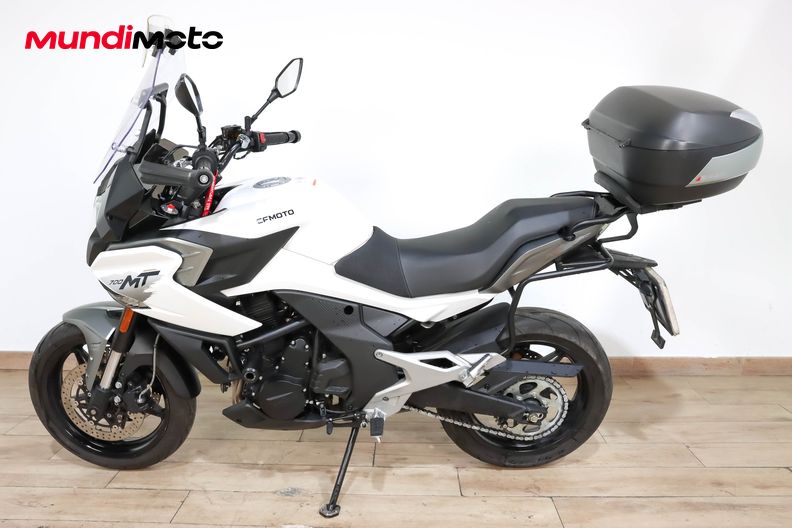 Motorbike image 5