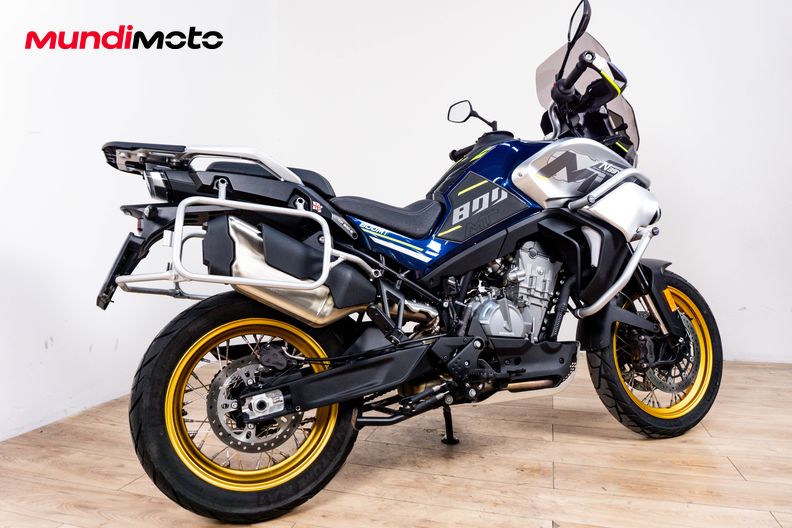 Motorbike image 2