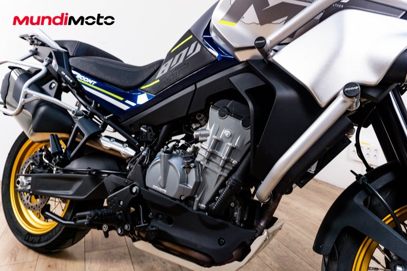 Motorbike image 4