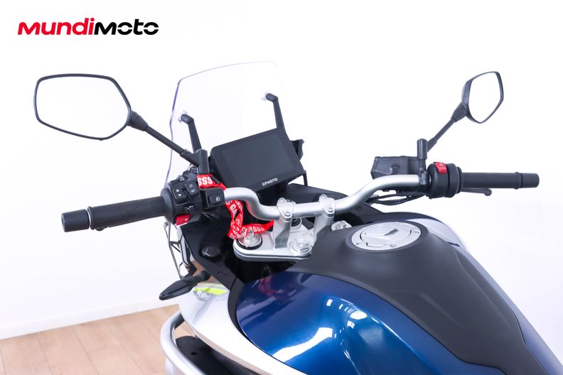 Motorbike image 10
