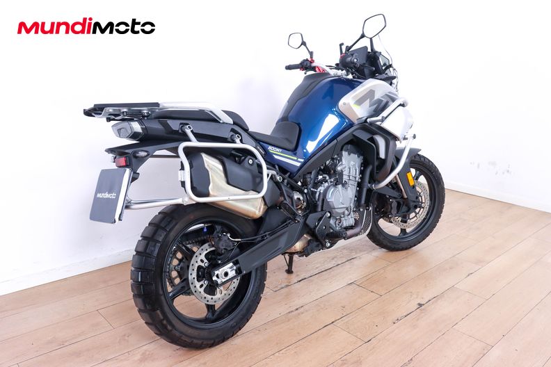 Motorbike image 2