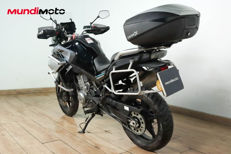Motorbike image 6